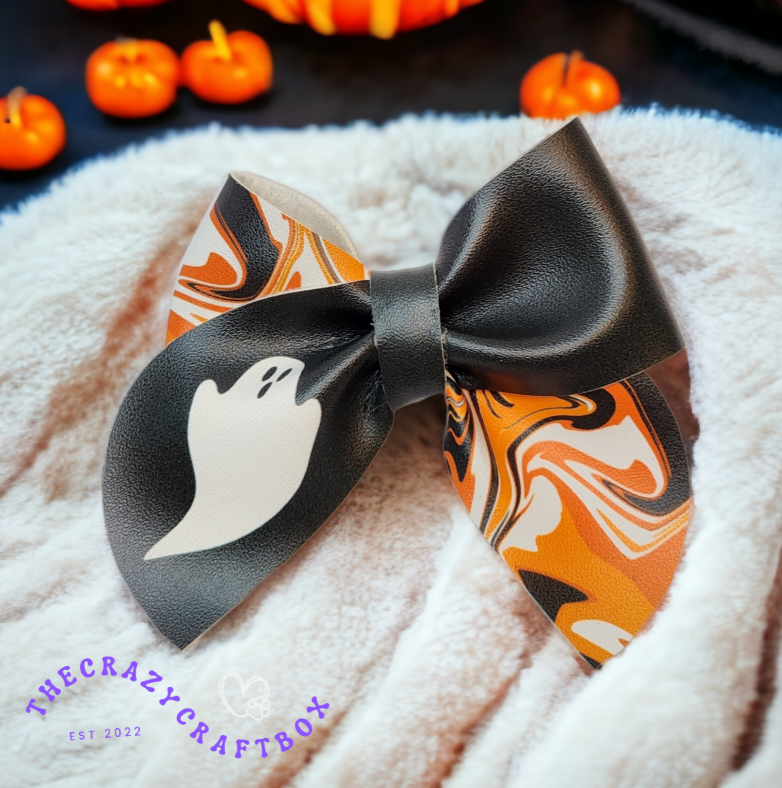 🎃 Spooky Ghost Hair Bow – Halloween Faux Leather Bow