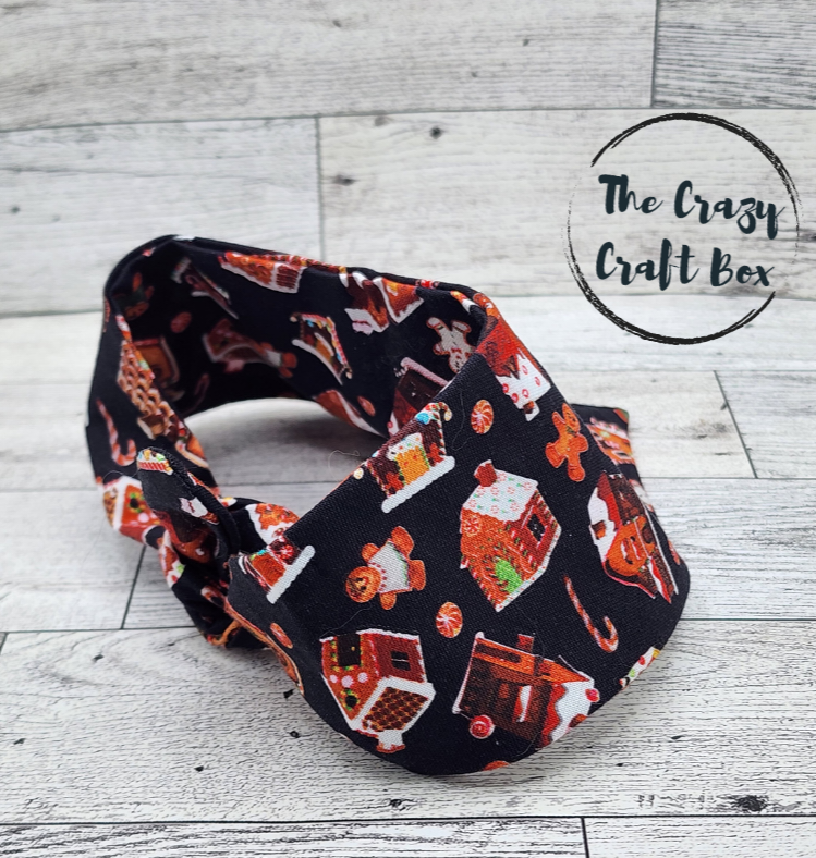 Gingerbread House Pet Bandana