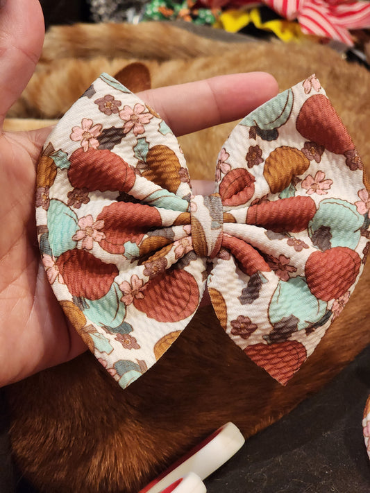 🍂 Fall Pumpkin & Floral Hair Bow – Handmade Autumn Accessory