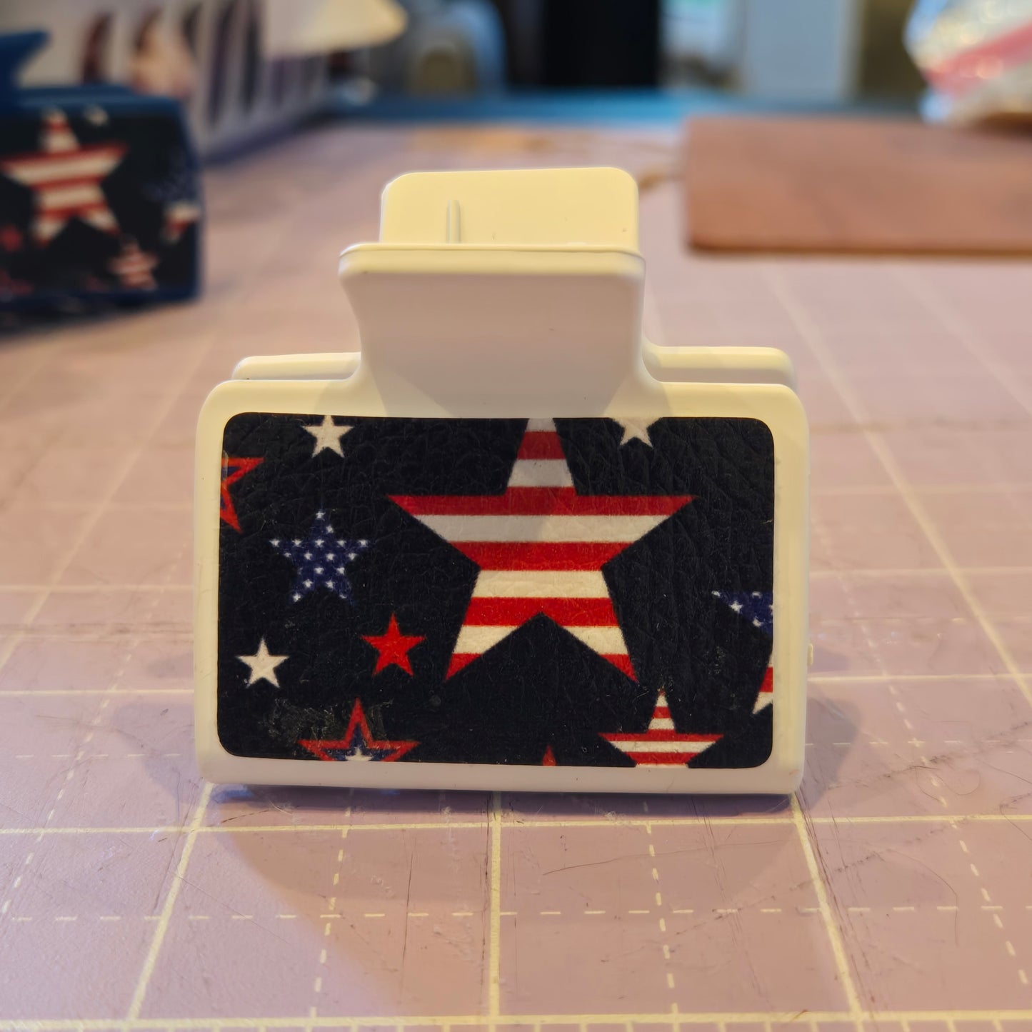 Americana Claw Clips