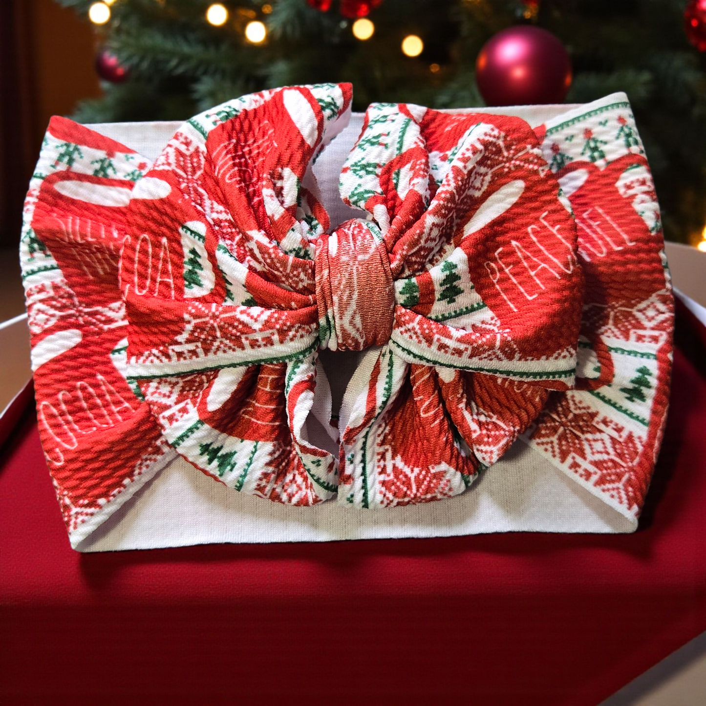 Christmas Baby Headwrap with Messy Oversized Bow – Festive Holiday Baby Headband