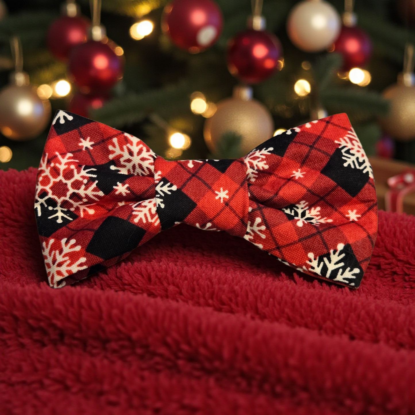Christmas Dog Bow Tie – Red Buffalo Plaid Snowflake Pet Bowtie, Holiday Pet Accessory, Slide-On Collar Bow, Christmas Photo Outfit for Dogs & Cats